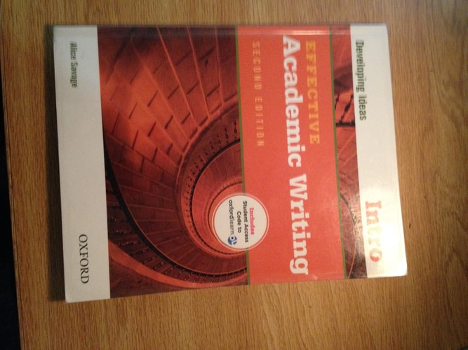 Effective Academic Writing 2e Intro Student Book cover